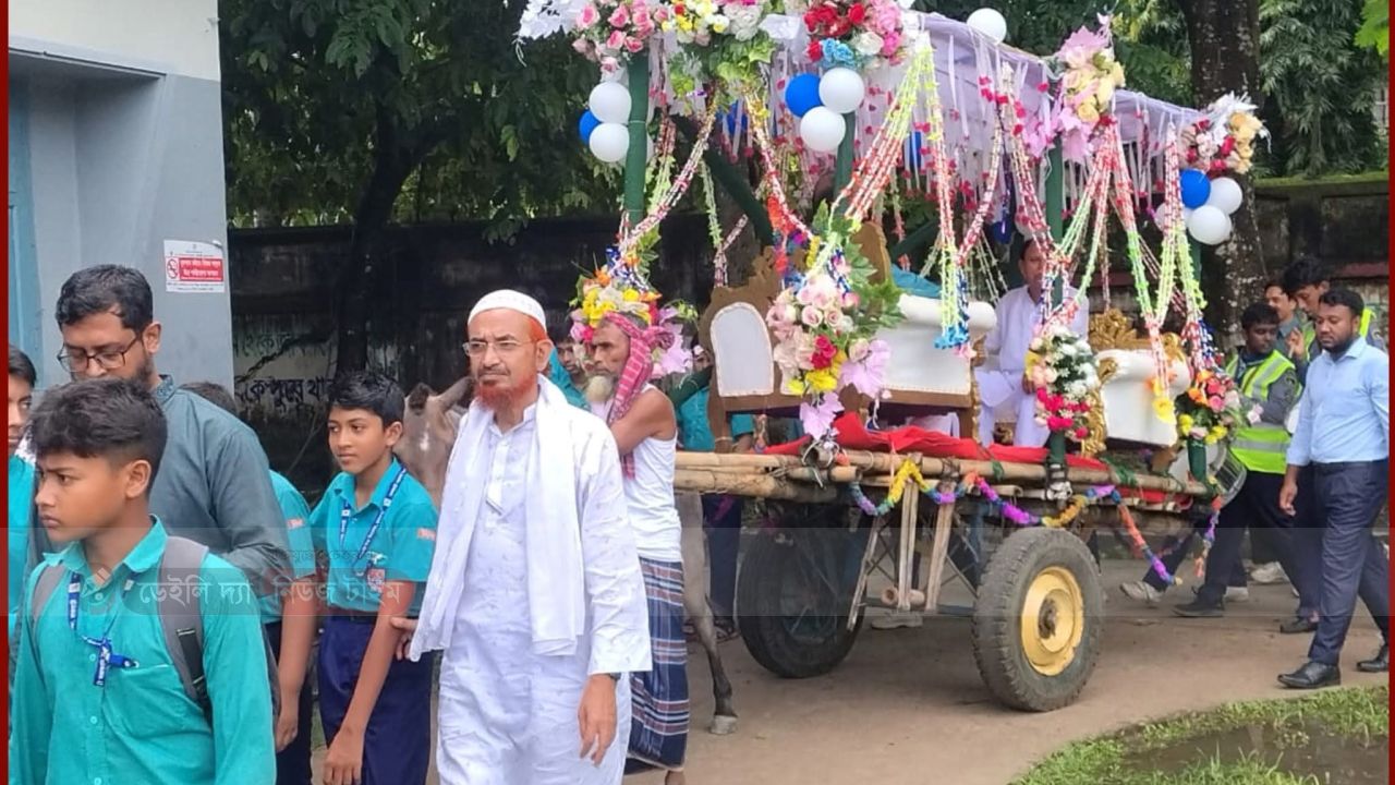 রাজবাড়ীতে সুসজ্জিত ঘোড়ার   গাড়িতে চড়ে দুই শিক্ষকের রাজকীয় বিদায় 