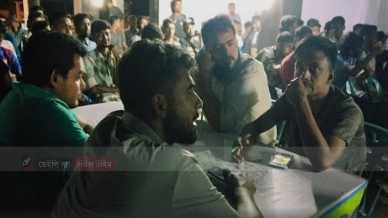 নিলামে খেলোয়ার কিনে ফ্র্যান্চাইজি লীগের আয়োজন রায়গঞ্জের চান্দাইকোনায়