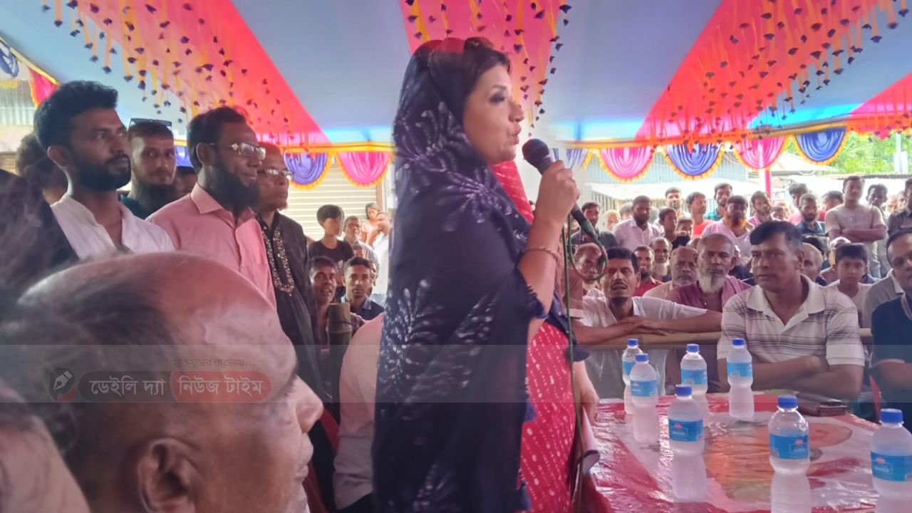 সংখ্যালঘু শব্দে আমরা বিশ্বাস করি না, আমাদের বড় পরিচয় আমরা মানুষ: শামা ওবায়েদ