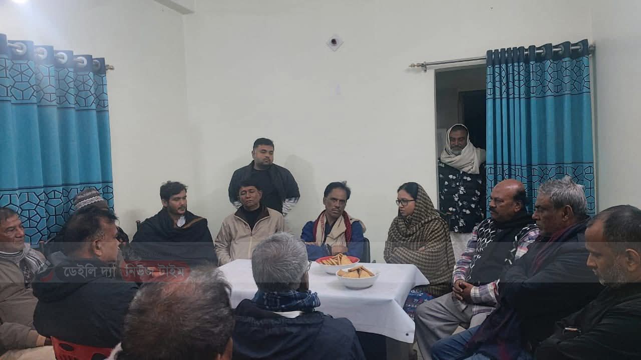  নাটোর ১ আসনের দুই প্রার্থীর সৌজন্য সাক্ষাৎ 