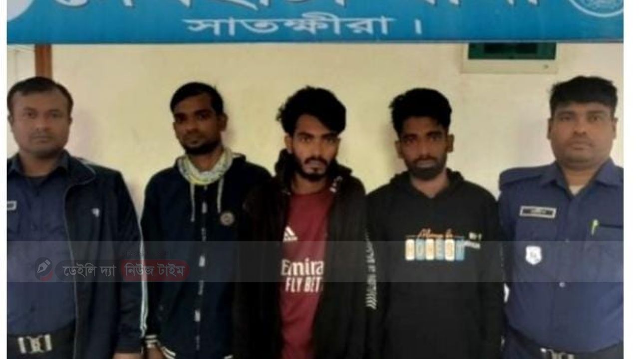দেবহাটায় পুলিশের বিশেষ অভিযানে ট্রান্সফরমার চুরির মালামালসহ ২ জন আটক, সিআর পরোয়ানাভুক্ত আরও ১ জন গ্রেপ্তার