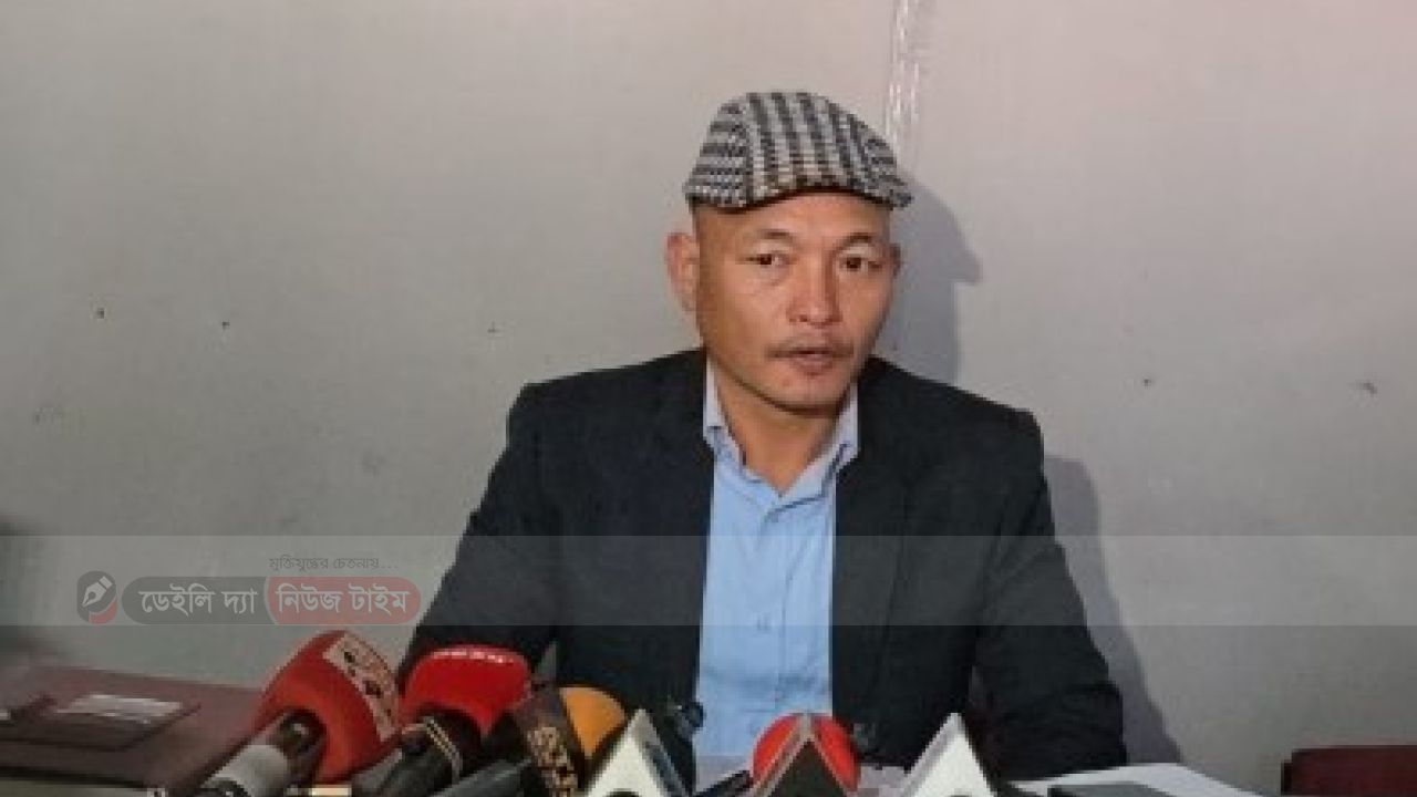 স্বতন্ত্র প্রার্থী পহেল চাকমাকে নির্বাচন থেকে সরে যেতে হুমকির অভিযোগ