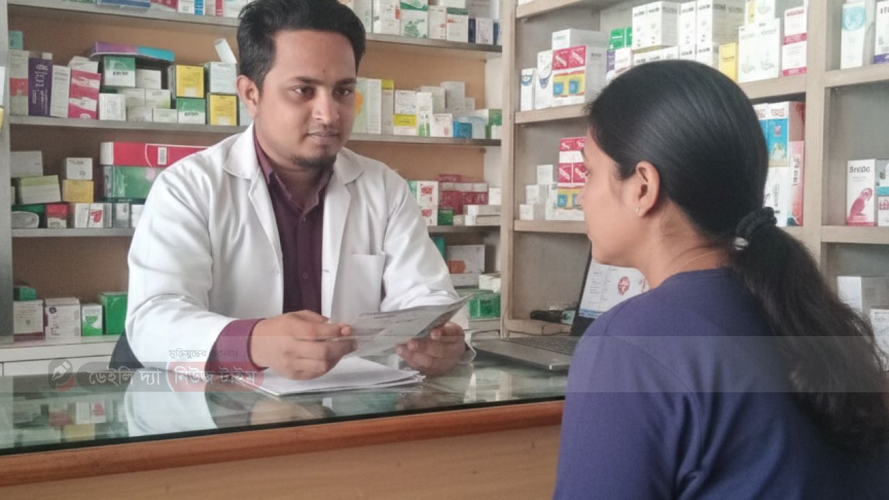 সেবার মানসিকতা ও অভিজ্ঞতার সমন্বয়ে ময়মনসিংহে আস্থার প্রতীক 'হৃদয় মেডিকেল হল'