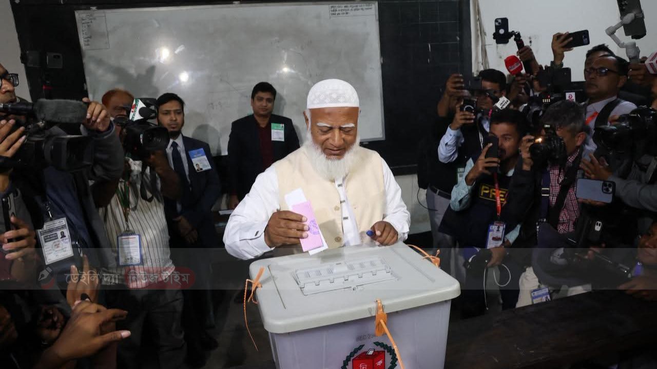 নিজ কেন্দ্রে হেরে গেলেন জামায়ত আমির ড. শফিকুর রহমান 