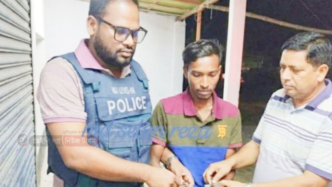 ব্রেকিং: নরসিংদীতে কিশোরীকে তুলে নিয়ে ধর্ষণ ও হত্যা অভিযোগে তীব্র ক্ষোভ