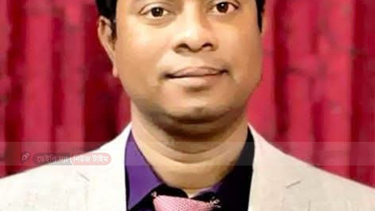 কবরস্থানের মাটি বরাদ্দে ঘুষের টাকা ফেরত দিলেন নলছিটির পিআইও