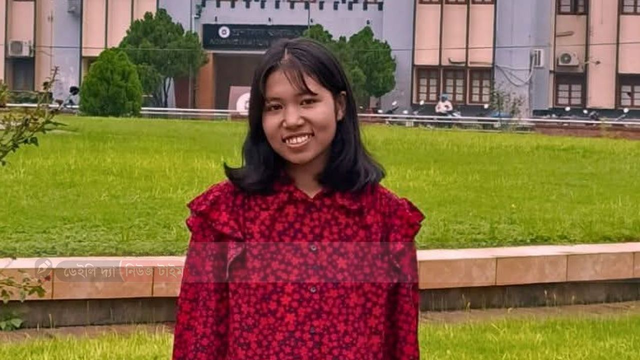 অর্থ অভাবে অনিশ্চয়তায় রাবির ইতিহাসে চাকমা সম্প্রদায়ের প্রথম নারী  শিক্ষার্থী লাছাইনুর 
