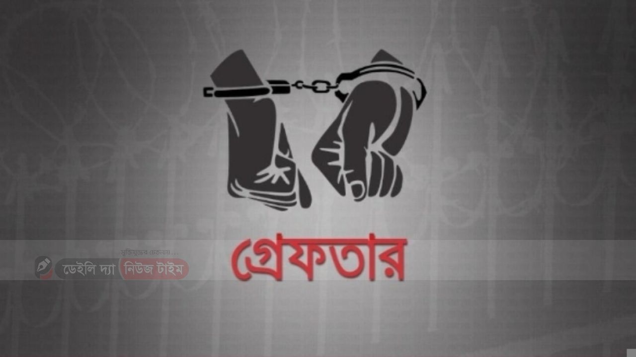 সাভারে চলন্ত গাড়ির জানালা দিয়ে মোবাইল ছিনতাই: হাতেনাতে আটক ১