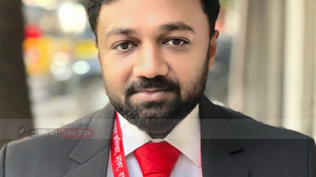 নলছিটির সাবেক উপজেলা কর্মকর্তা (পিআইও) বিজন কৃষ্ণ প্রতারণা মামলায় গ্রেফতার 