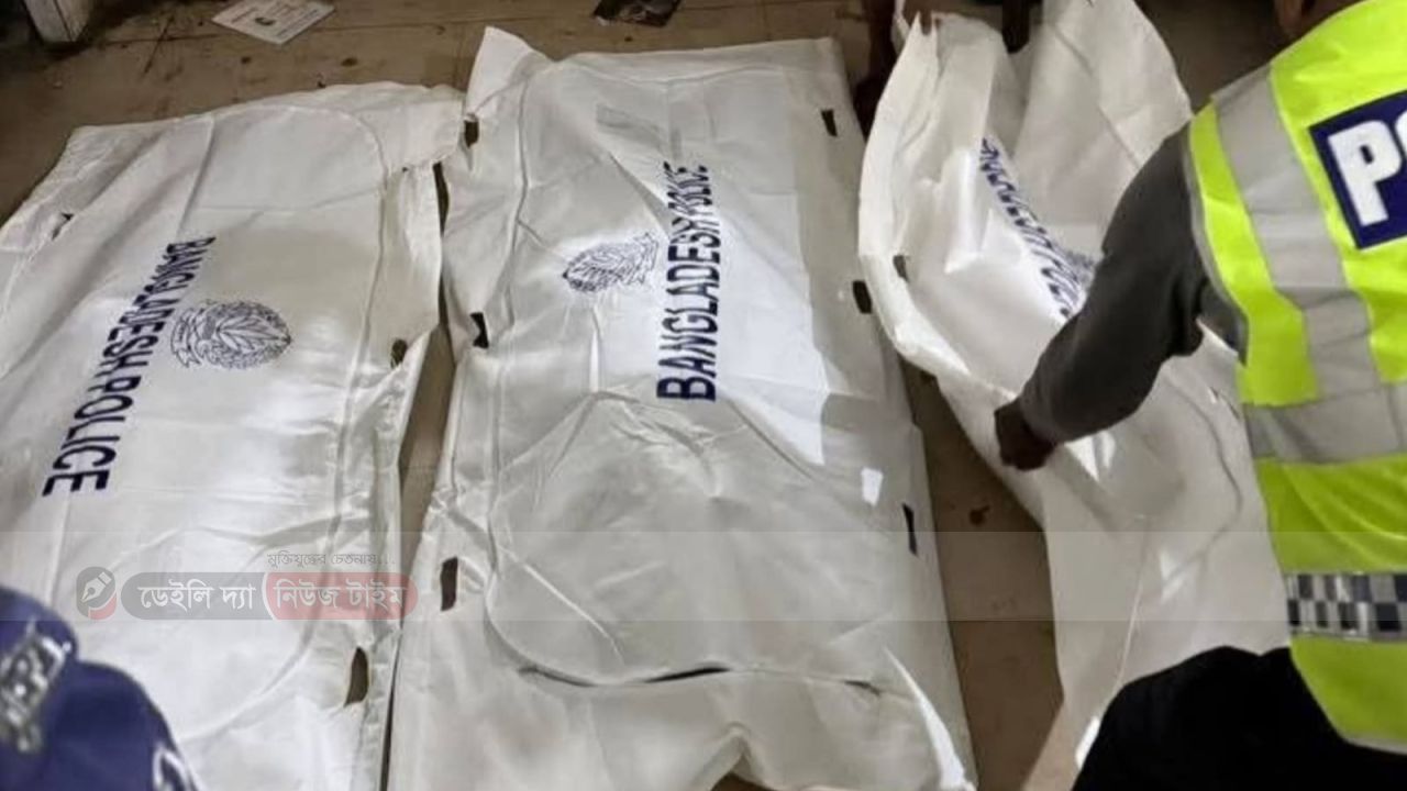 রংপুরে চিকিৎসা শেষে ফেরার পথে সড়ক দুর্ঘটনায় শিশুসহ নিহত ৫